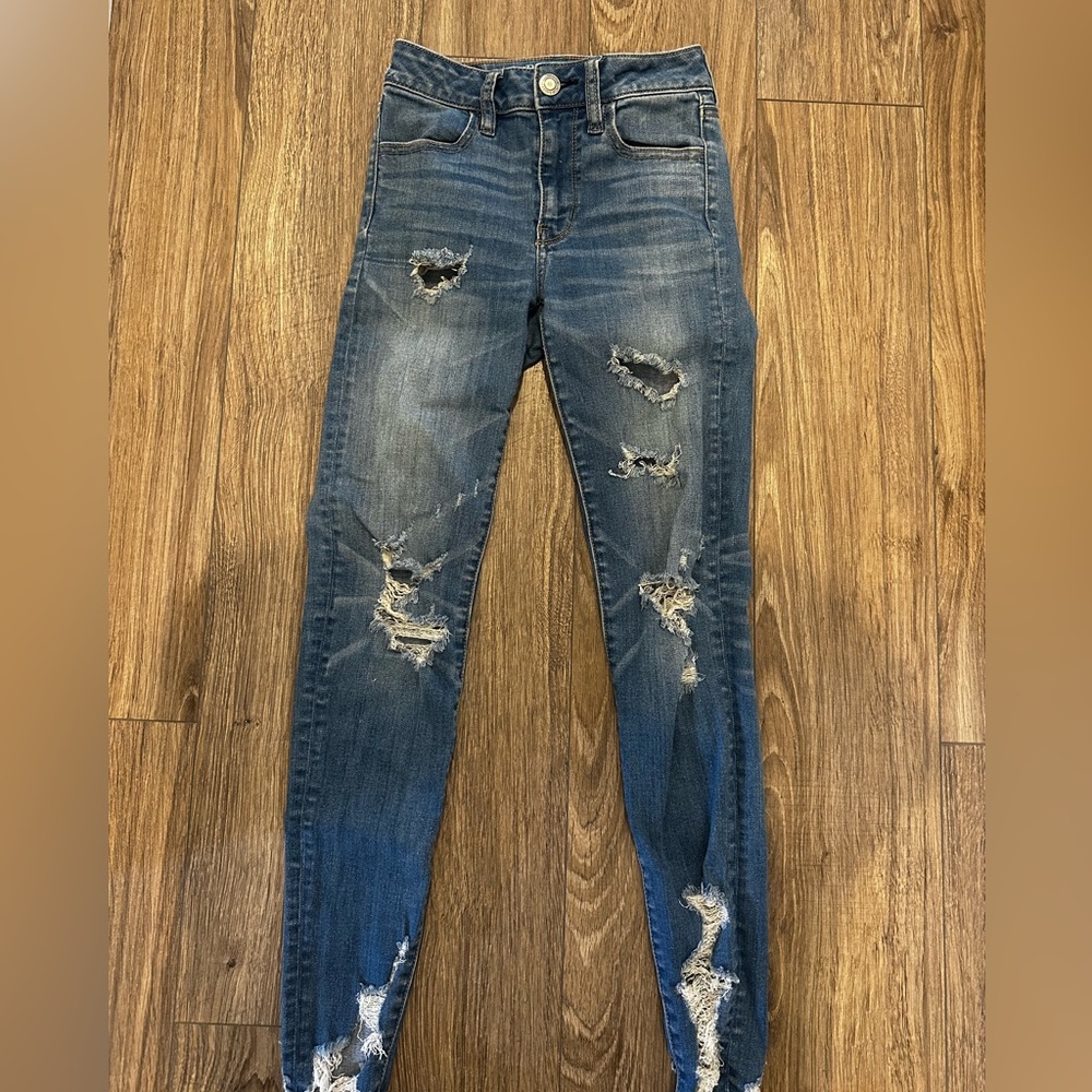 American Eagle Outfitters High Rise Super Stretch Ripped Jeggings